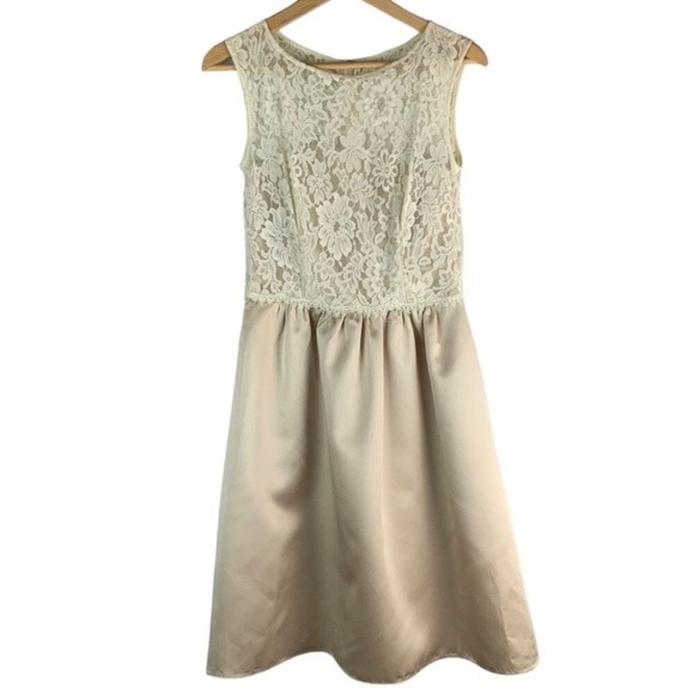 After six women’s prom/wedding/formal nude effect midi length dress ivory size 8